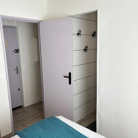 Appartement Centre Village Rez-De-Jardin Parking Prive Et Wifi